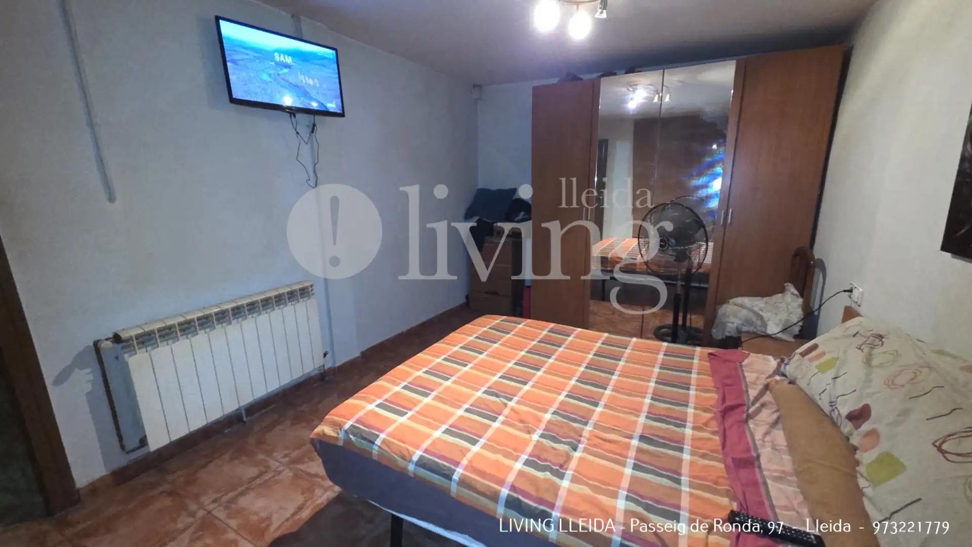 Habitación de Casa adosada en venta en Albatàrrec con Calefacción, Terraza y Trastero