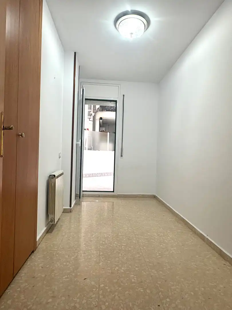 Flat for sale in Terrassa  with Heating, Terrace and Oven