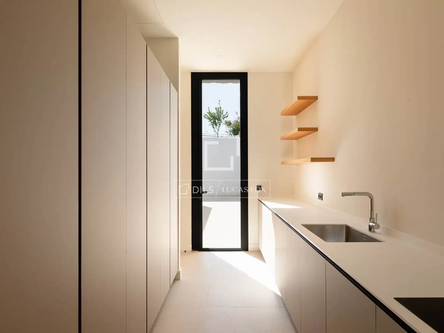 Cocina de Casa o chalet en venta en Santa Eulària des Riu con Aire acondicionado, Jardín privado y Terraza