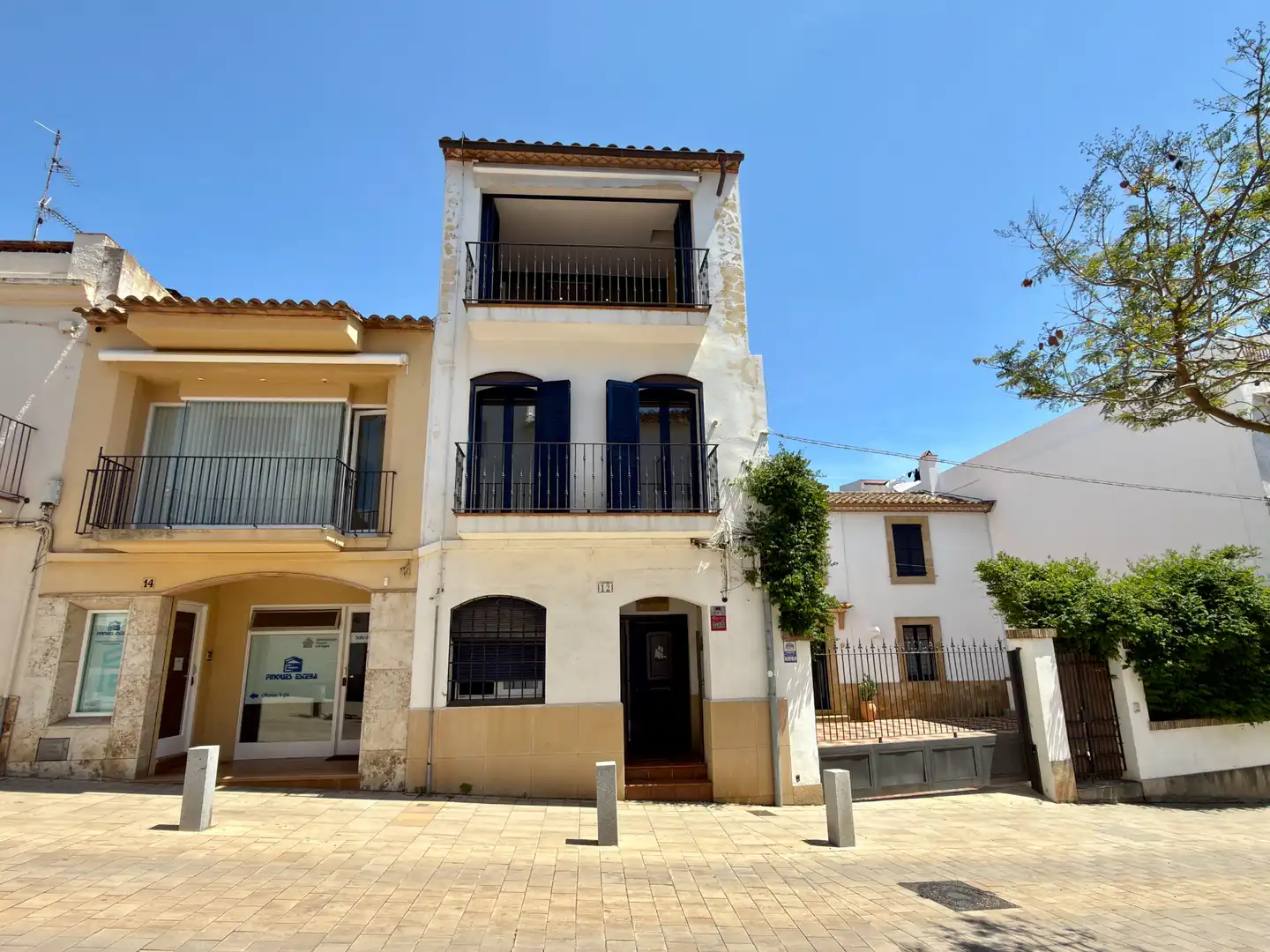 Außenansicht von Maisonette zum Verkauf in Palafrugell mit Klimaanlage, Terrasse und Balkon