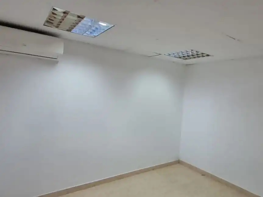 Commercial properties for rent in Barbastro  with Air Conditioner and Heating