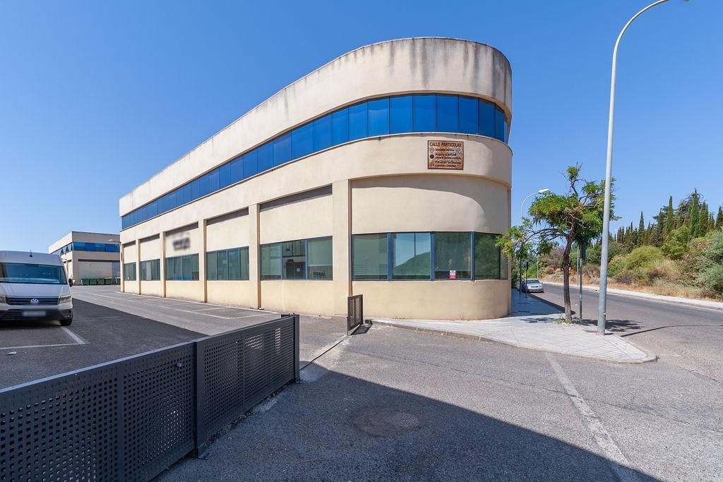 Vista exterior de Oficina en venda en  Córdoba Capital amb Aire condicionat
