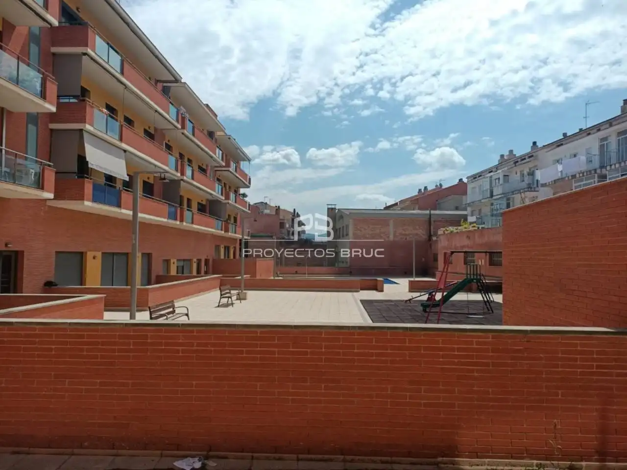 Business premises for sale in Calle Lleida, imagen 2