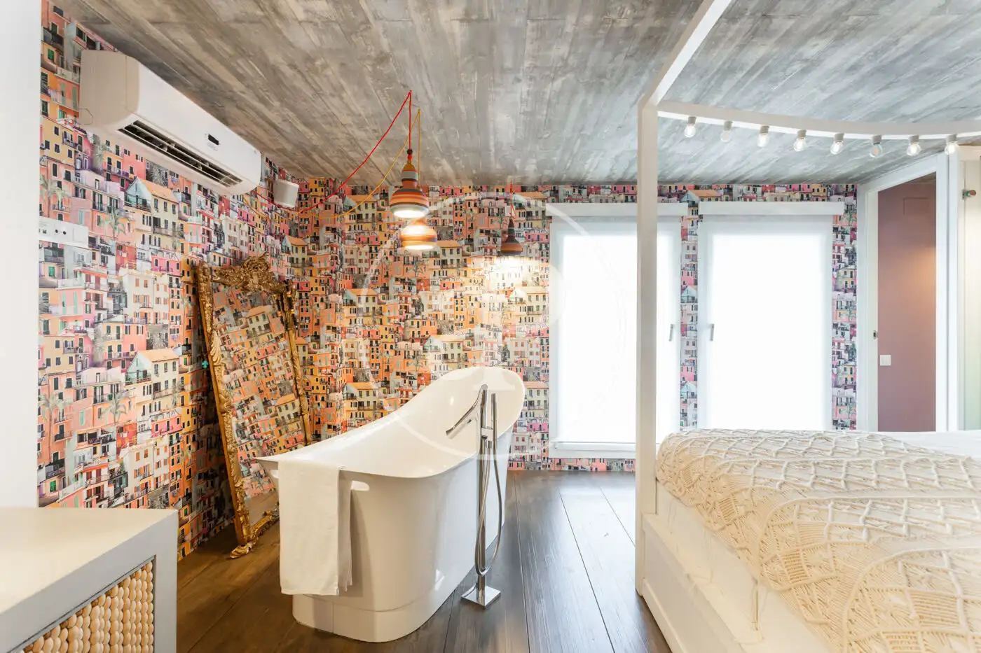 Houses for rent in Carrer de Josep Serrano, Can Baró