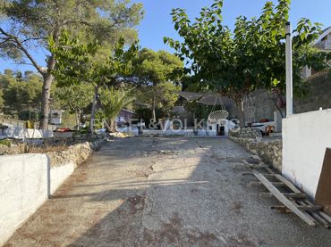 Terreno residenziale in vendita a Canyelles