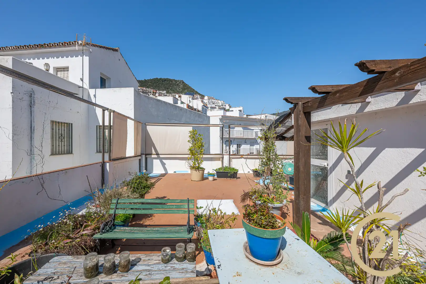 Jardín de Ático en venta en Ojén con Parquet, Amueblado y Horno