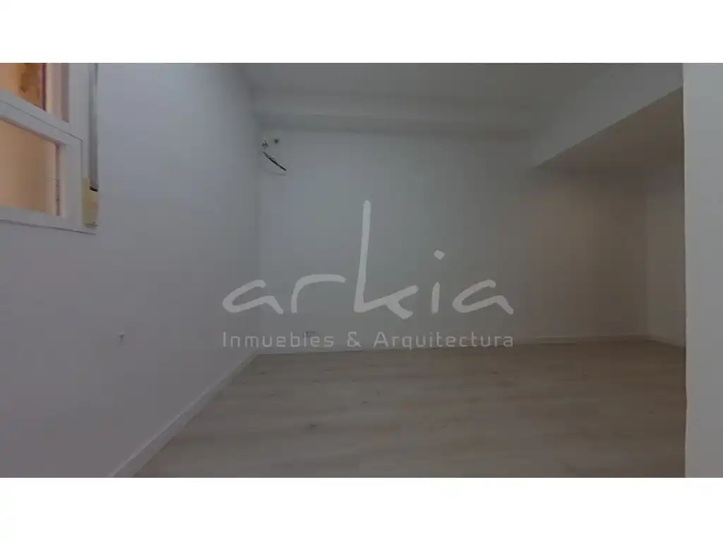 Oficina en venta en Valencia