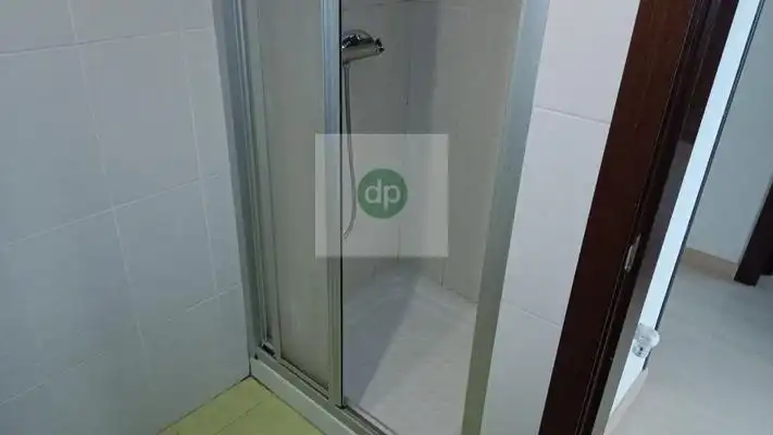 Baño de Piso en venta en Badajoz con Aire acondicionado, Calefacción y Terraza