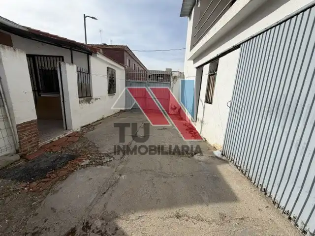 Parking de Casa o chalet en venta en Fuensalida con Calefacción, Amueblado y Horno