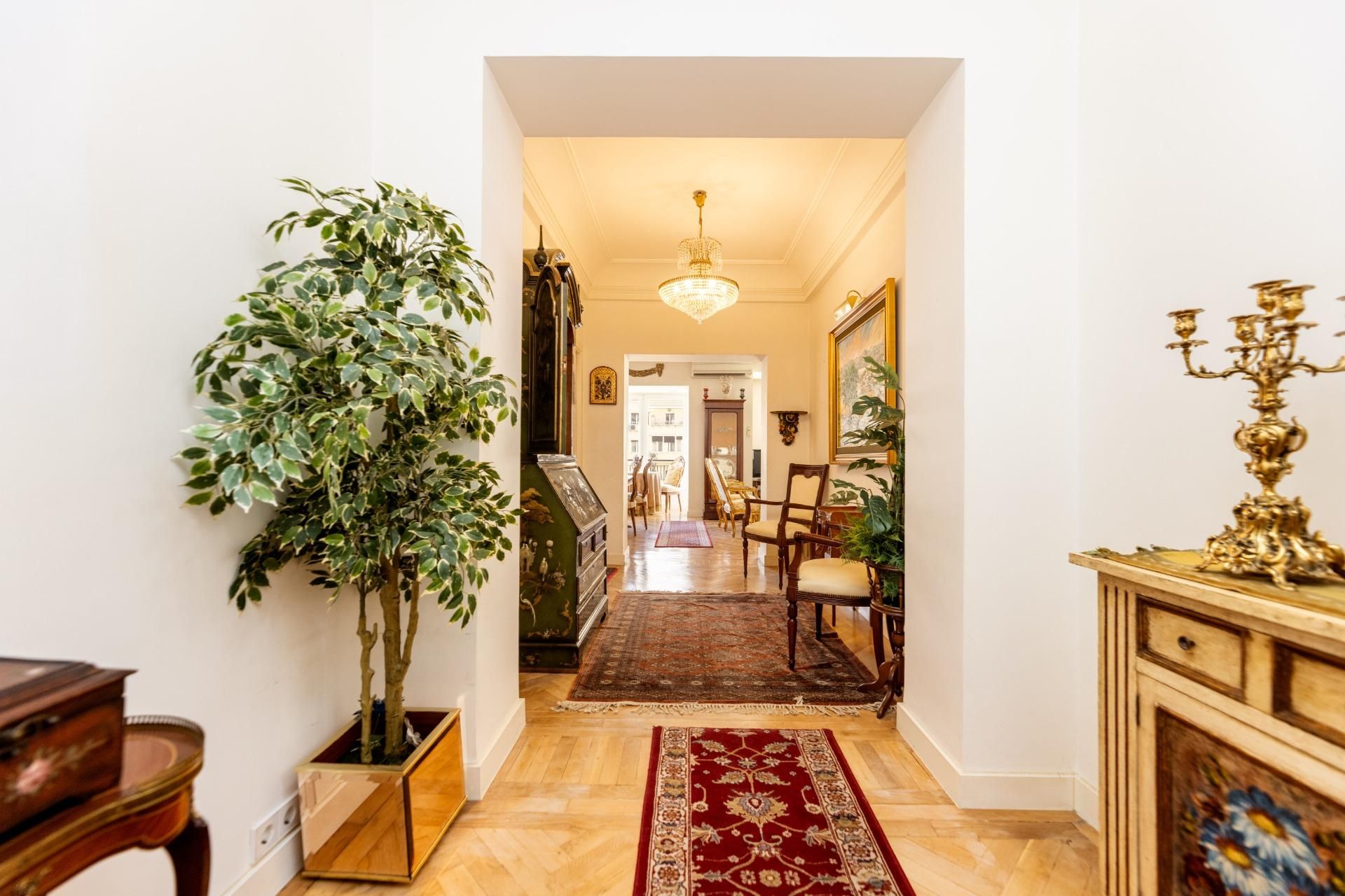 Flat for sale in  Madrid Capital  with Air Conditioner, Parquet flooring and Terrace