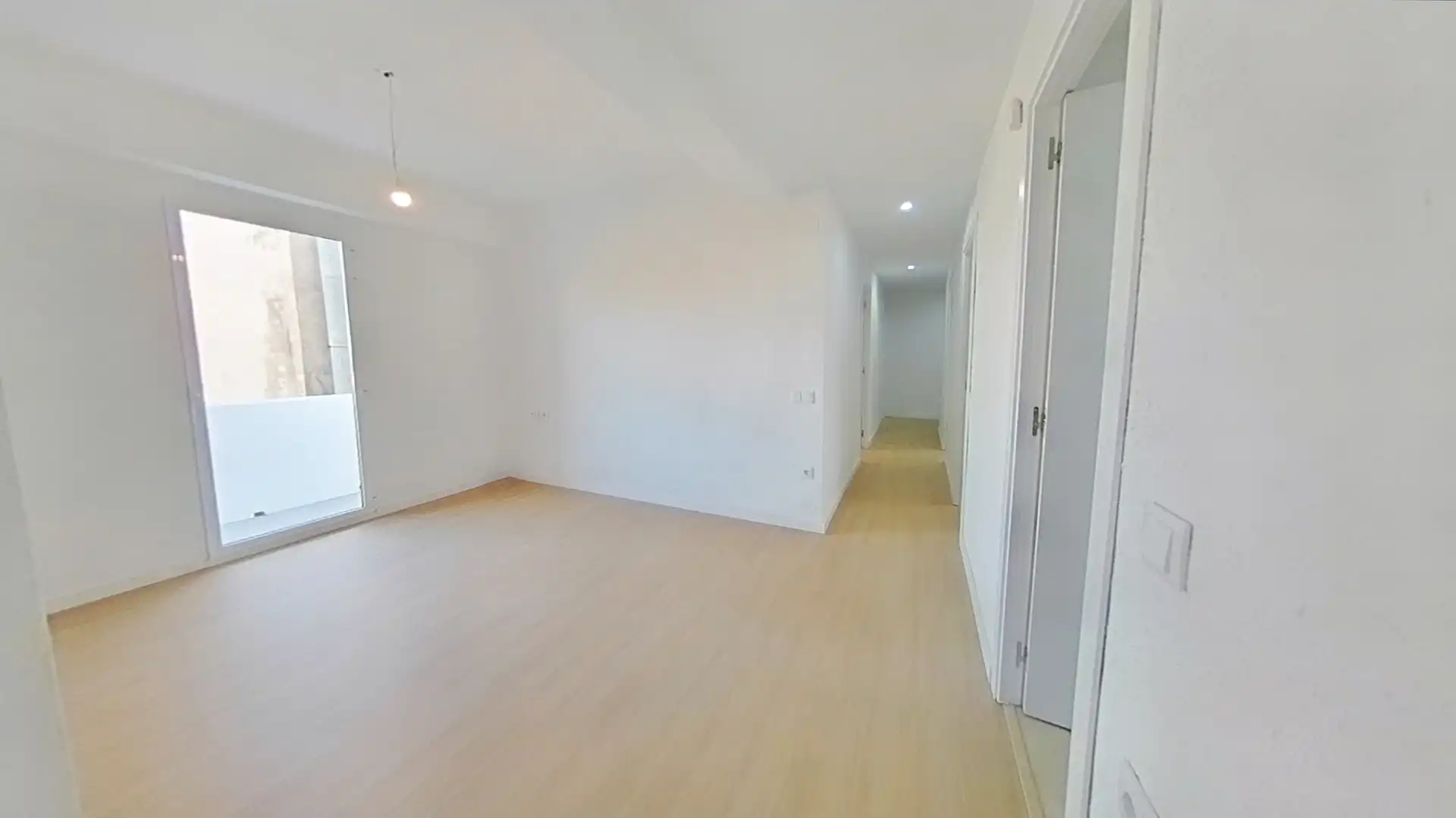 Wohnung zur Miete in Mislata mit Terrasse, Ofen und Haustiere erlaubt