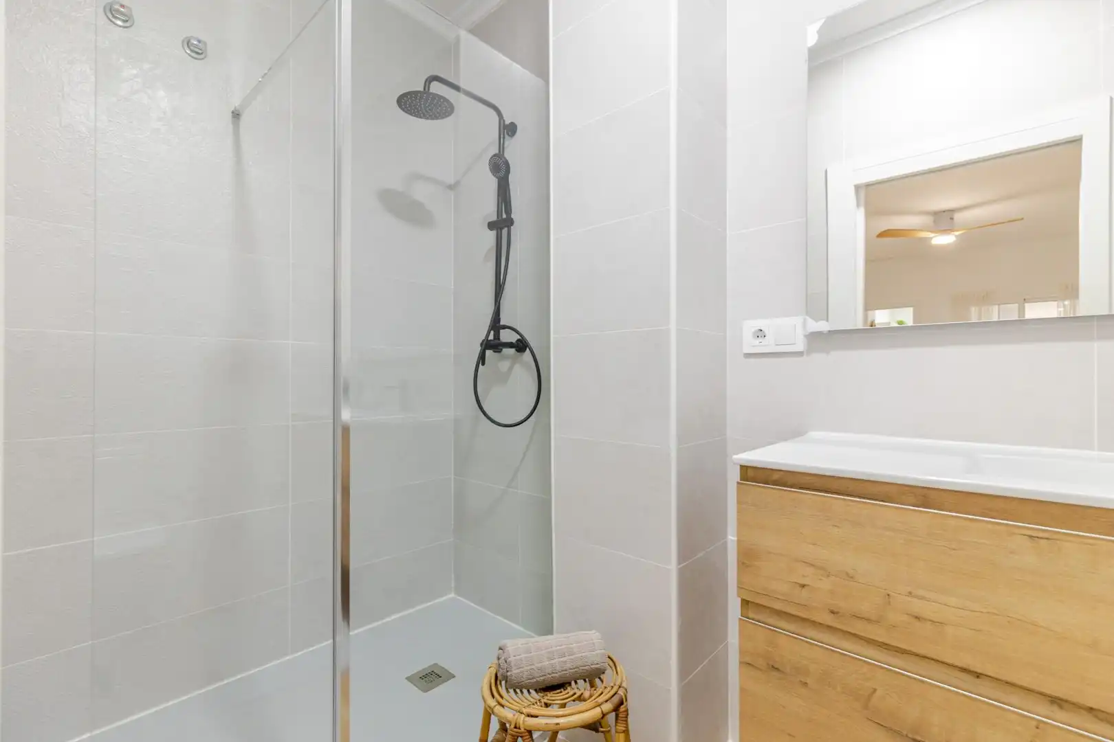 Baño de Planta baja en venta en Bonrepòs i Mirambell con Aire acondicionado