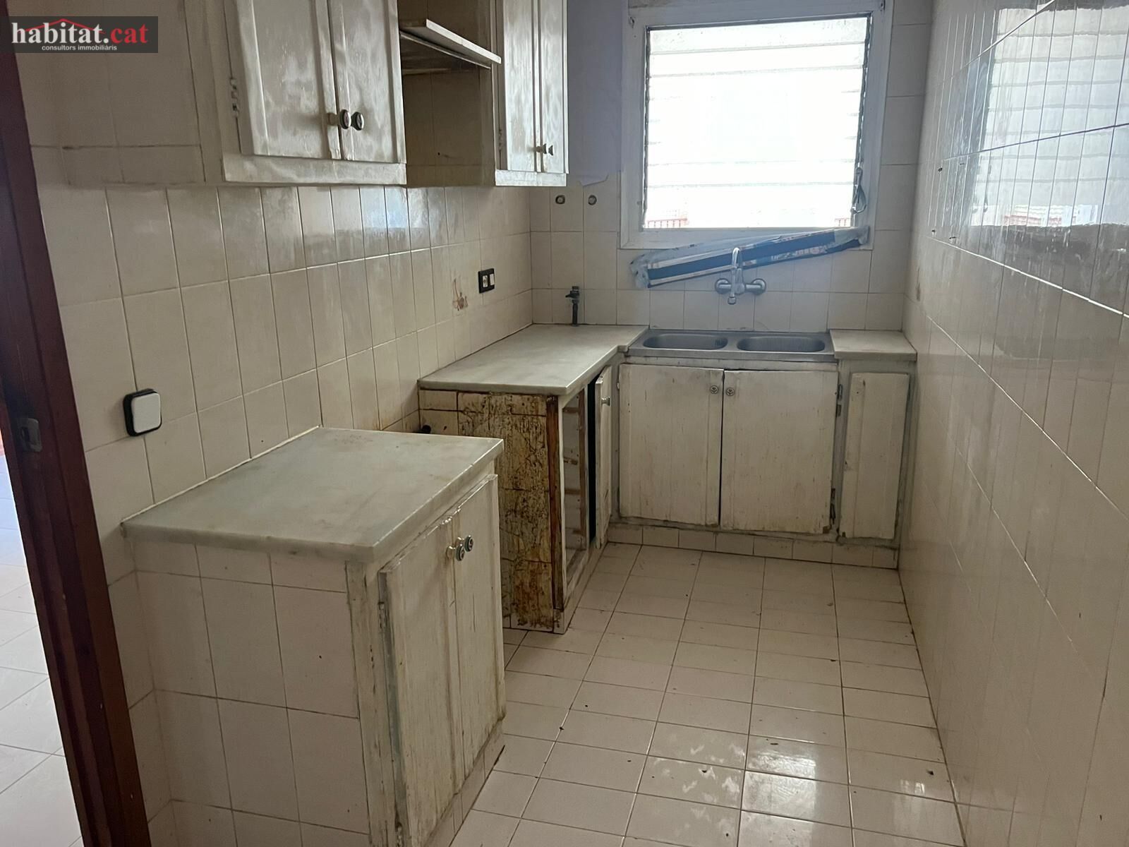 Cuina de Pis en venda en Vilanova i la Geltrú amb Terrassa