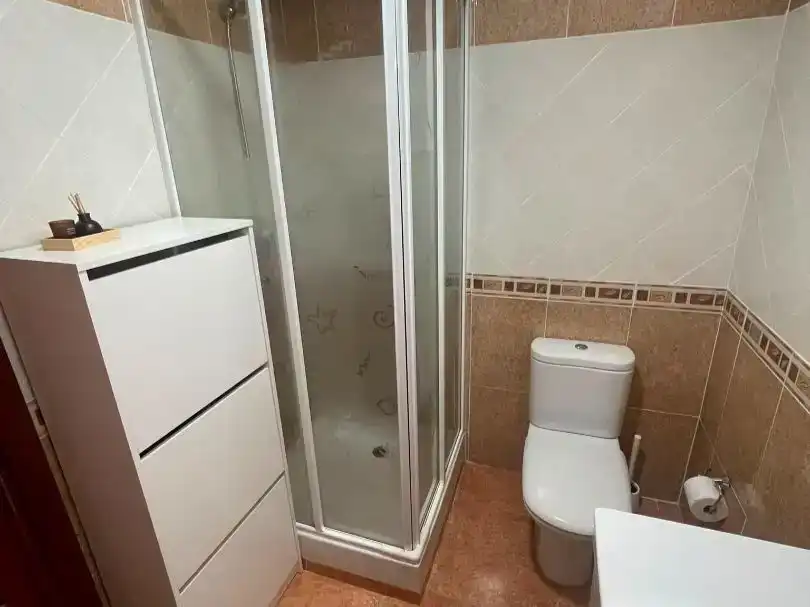 Bathroom of Flat for rent in El Campello  with Air Conditioner, Swimming Pool and Furnished