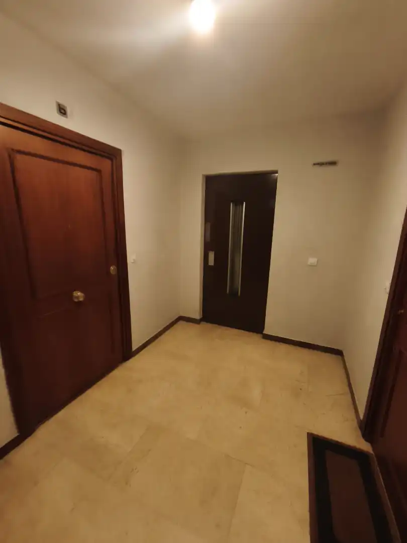 Piso en venta en Madrid con Terraza y Lavadora