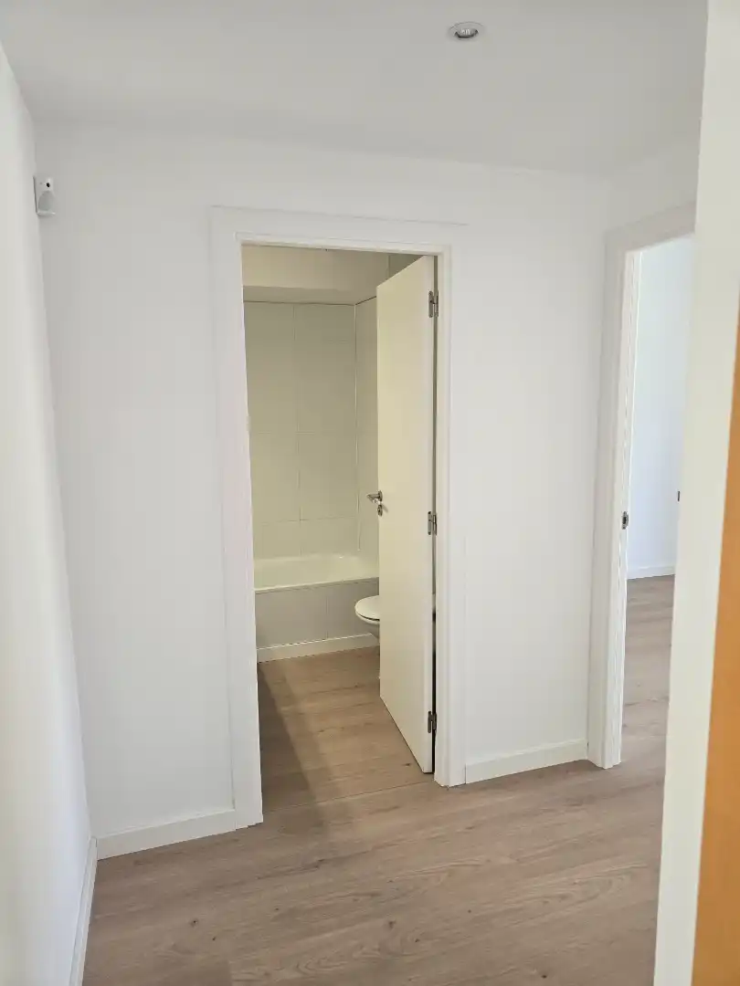 Badezimmer von Wohnung zum Verkauf in Vandellòs i l'Hospitalet de l'Infant mit Klimaanlage, Heizung und Privatgarten