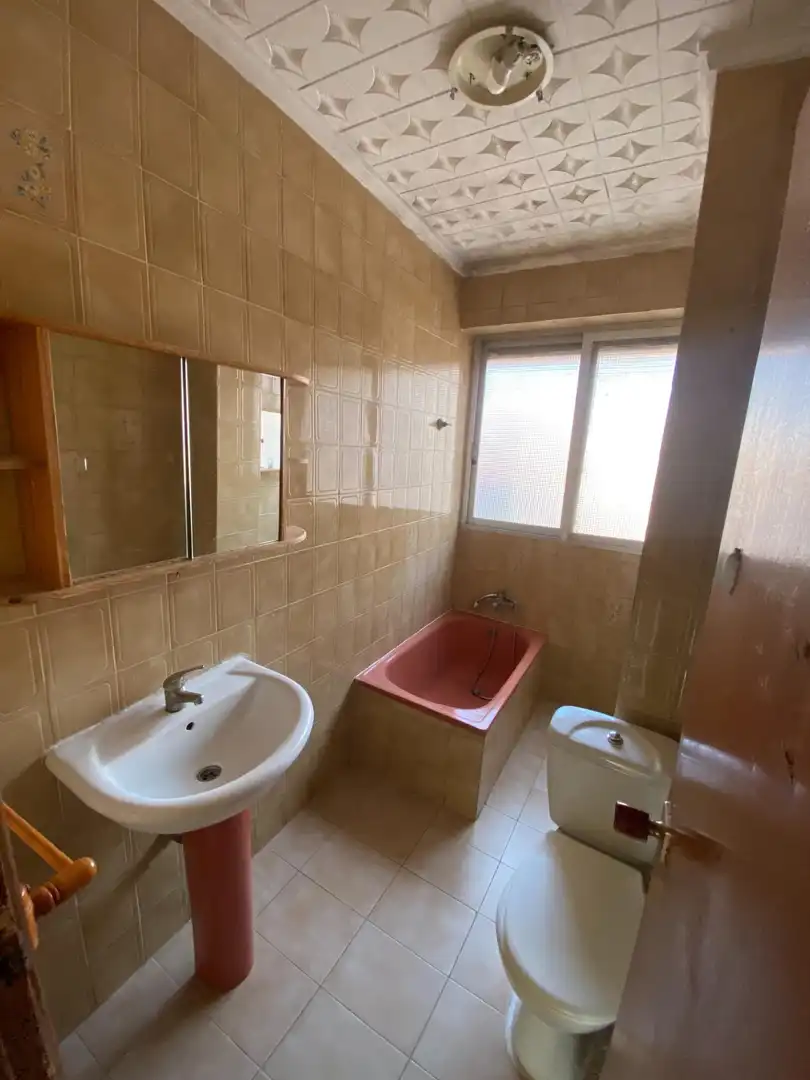 Baño de Piso en venta en Xirivella con Balcón