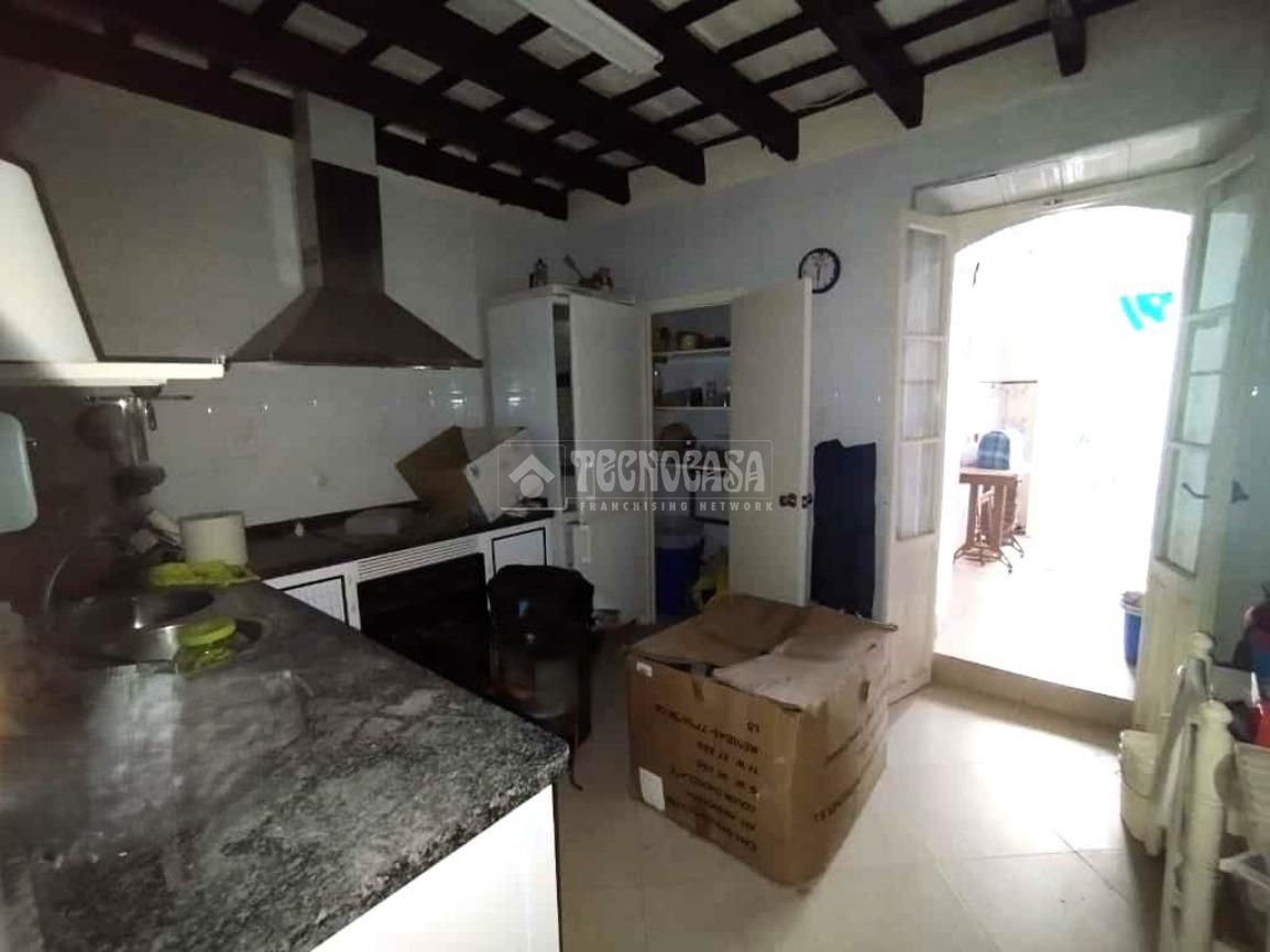 Cuina de Casa o xalet en venda en Paradas