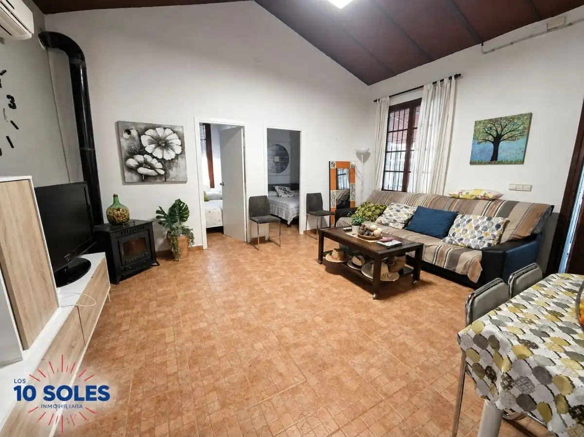 Sala d'estar de Finca rústica de lloguer en Orihuela amb Aire condicionat, Calefacció i Jardí privat
