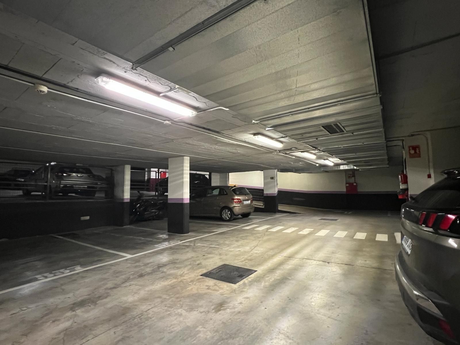 Parking of Garage for sale in  Madrid Capital
