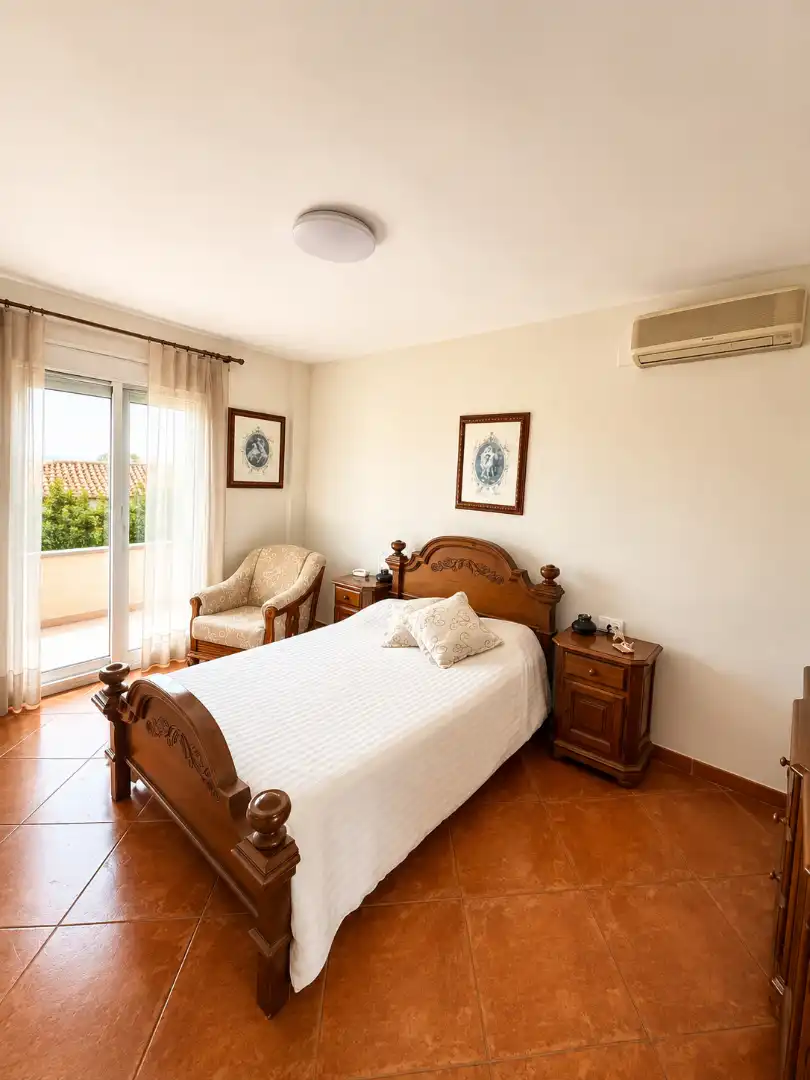 Casa con terraza en venta en Carrer Xaloc, imagen 12