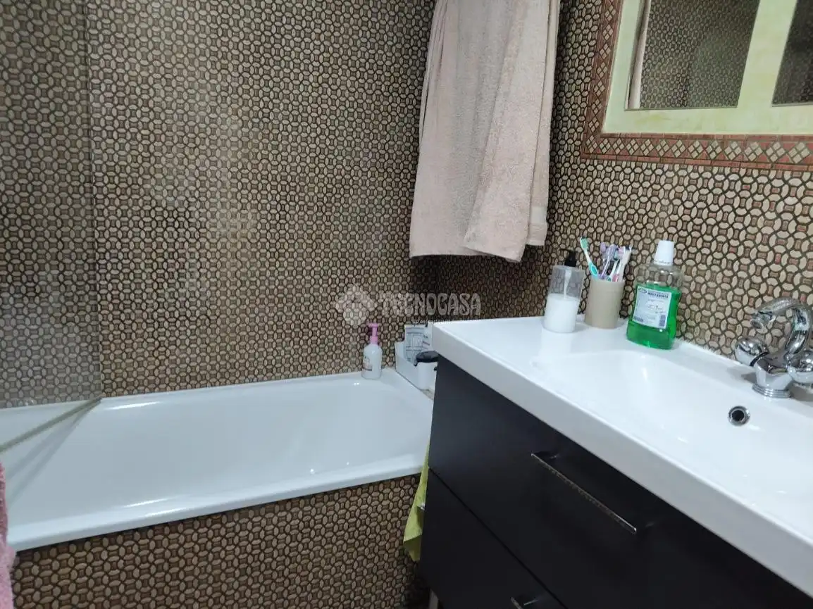 Baño de Piso en venta en Córdoba con Aire acondicionado, Trastero y Balcón