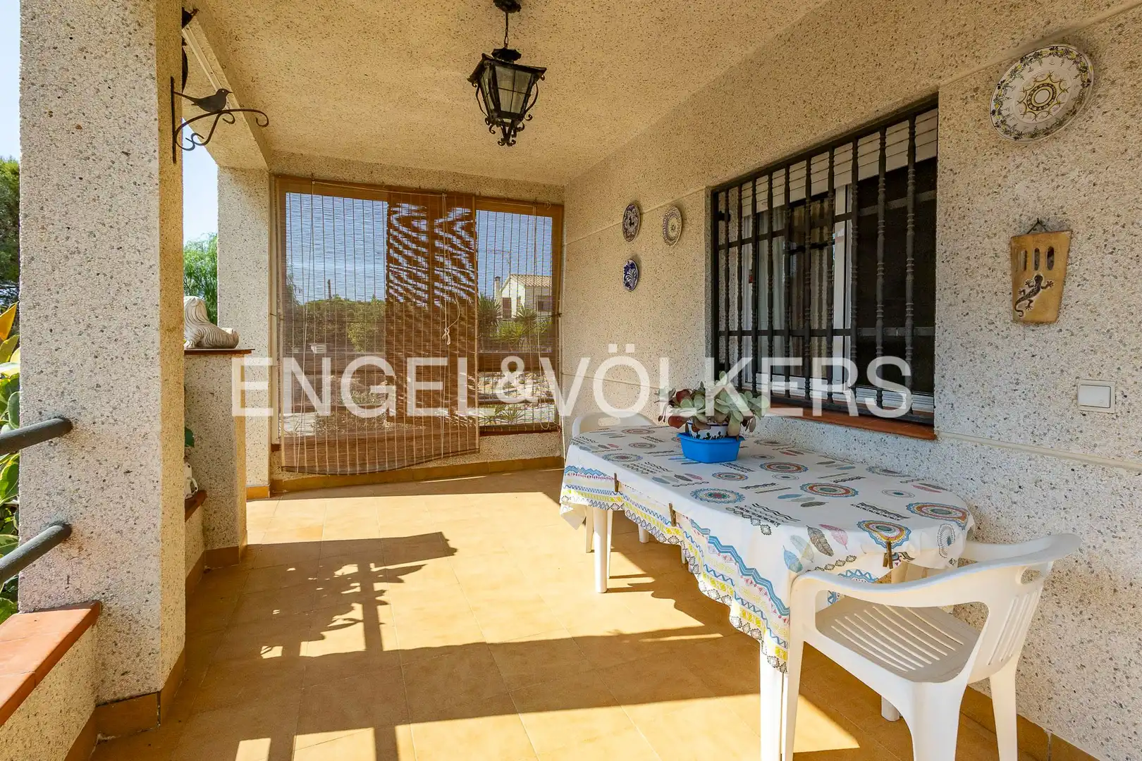 Terrassa de Casa o xalet en venda en El Vendrell amb Aire condicionat, Calefacció i Jardí privat