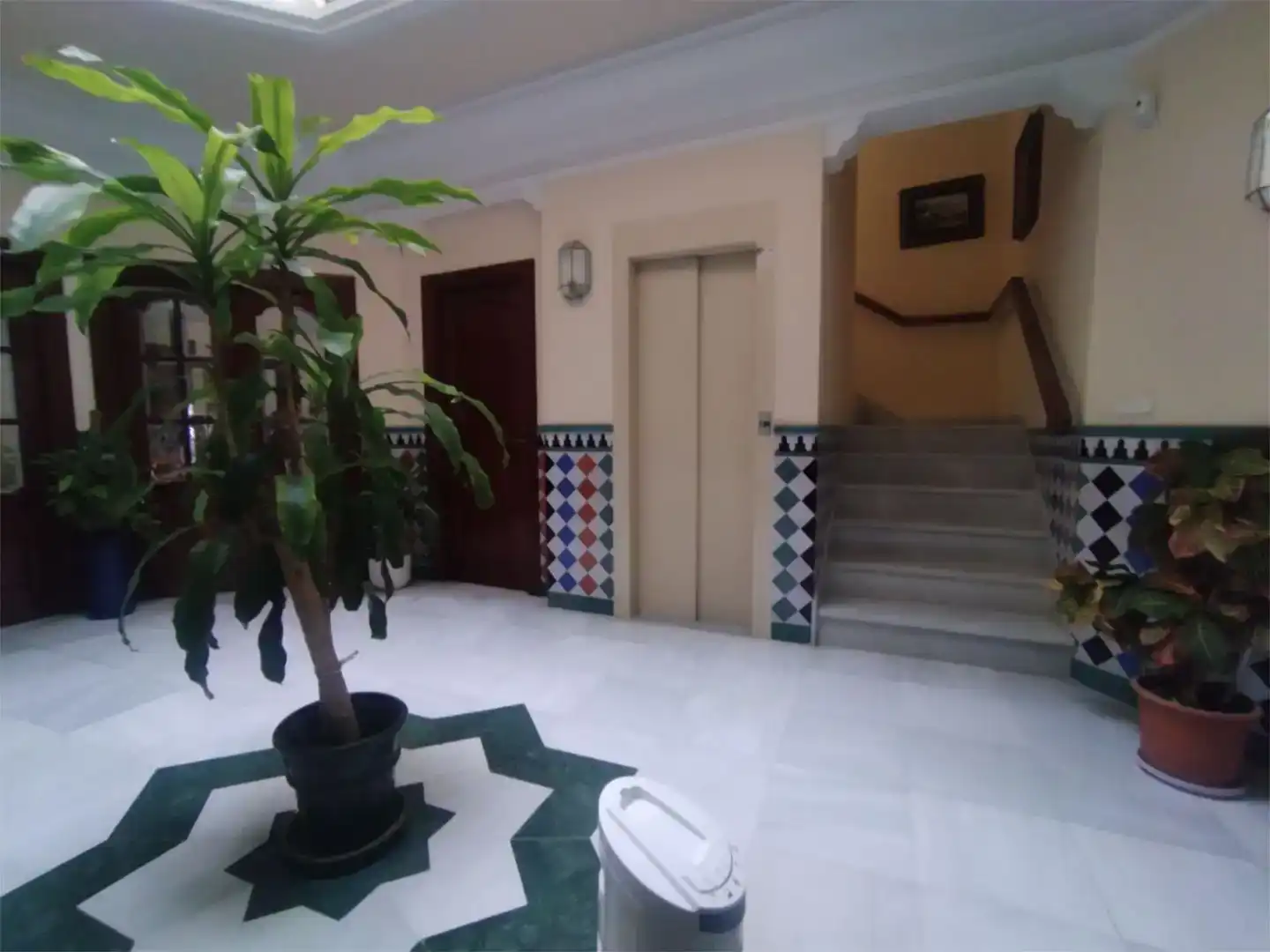 Houses for sale in Nerja  with Air Conditioner and Balcony