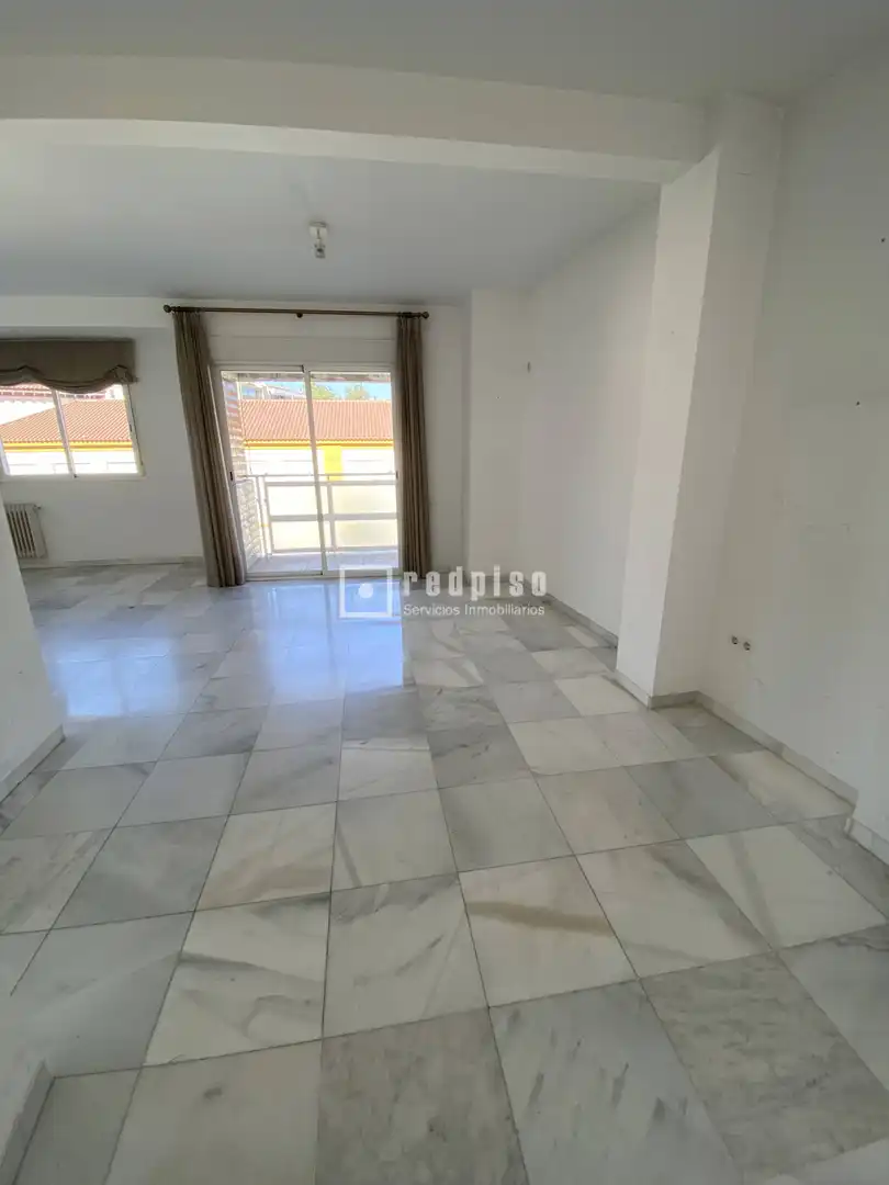 Piso con ascensor en alquiler en de Colón, imagen 3