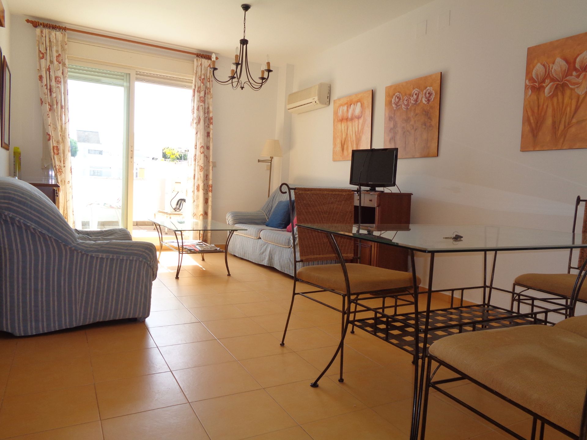 Sala d'estar de Apartament en venda en Islantilla amb Terrassa i Piscina comunitària