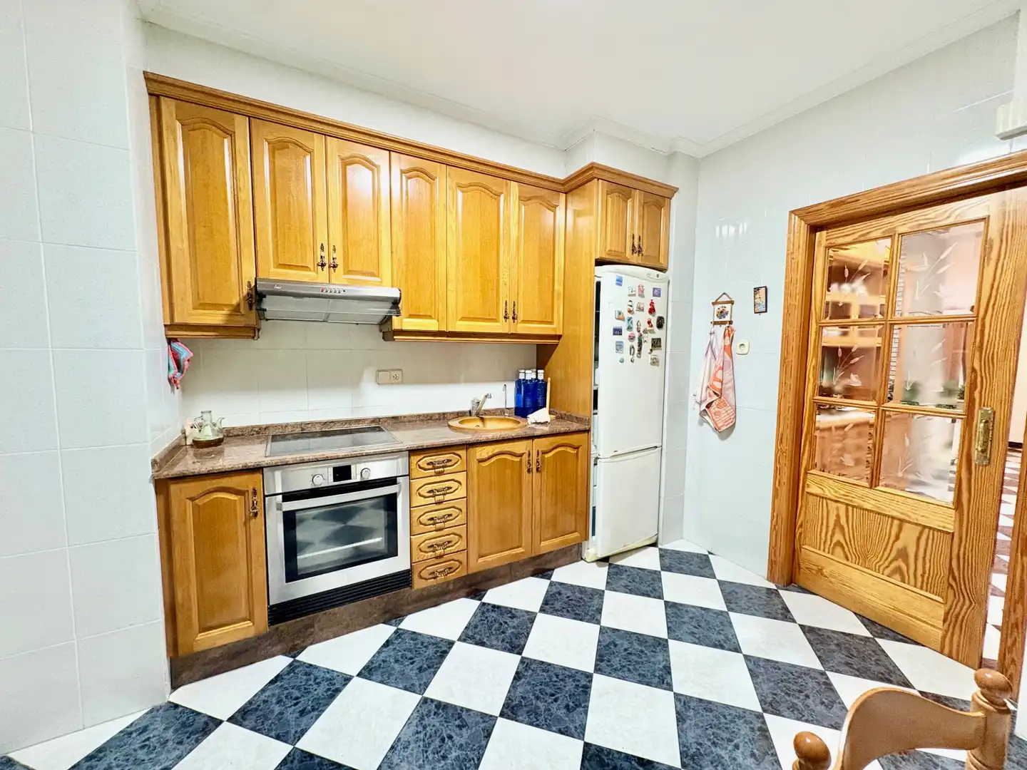 Cuina de Casa o xalet en venda en Benaguasil amb Aire condicionat, Terrassa i Forn