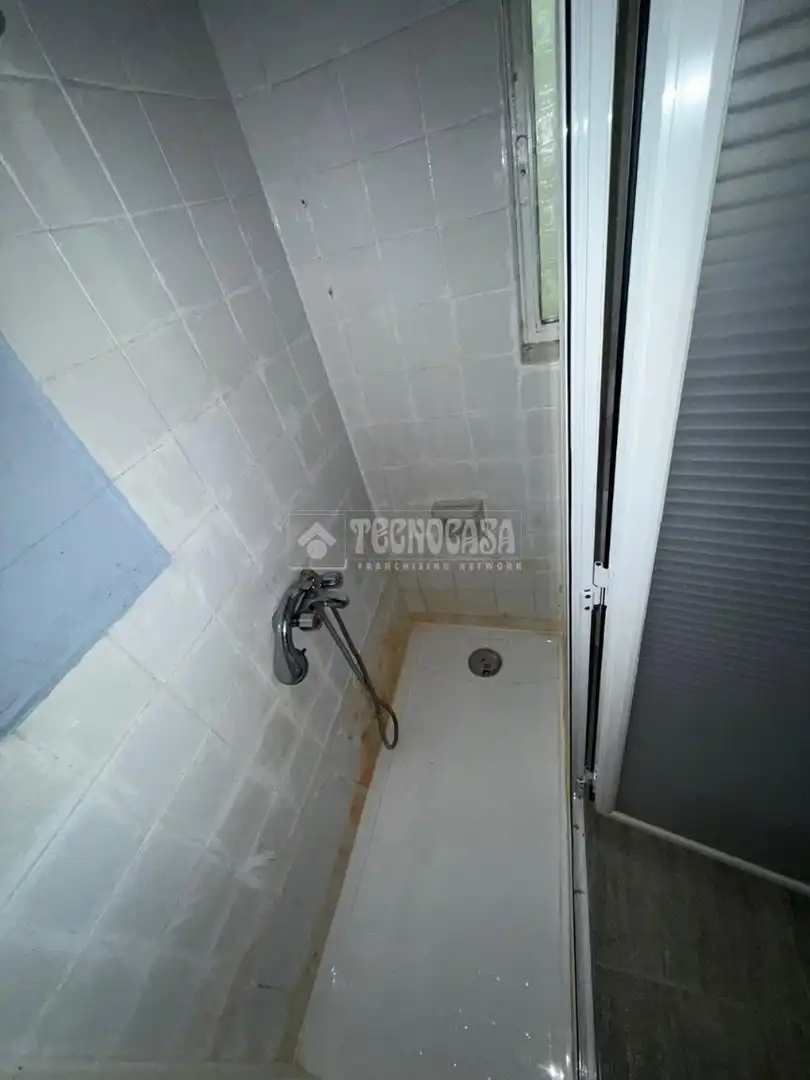 Bathroom of Flat for sale in Talavera de la Reina