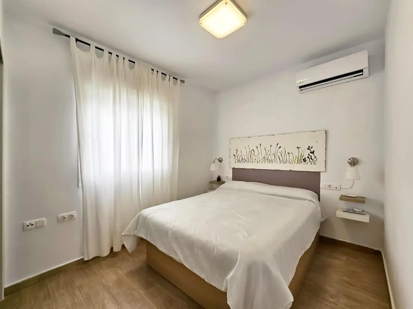 Dormitori de Casa o xalet en venda en Santa Pola amb Aire condicionat, Calefacció i Jardí privat