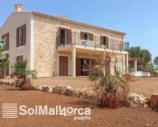 Vista exterior de Finca rústica en venda en Santanyí amb Jardí privat i Piscina