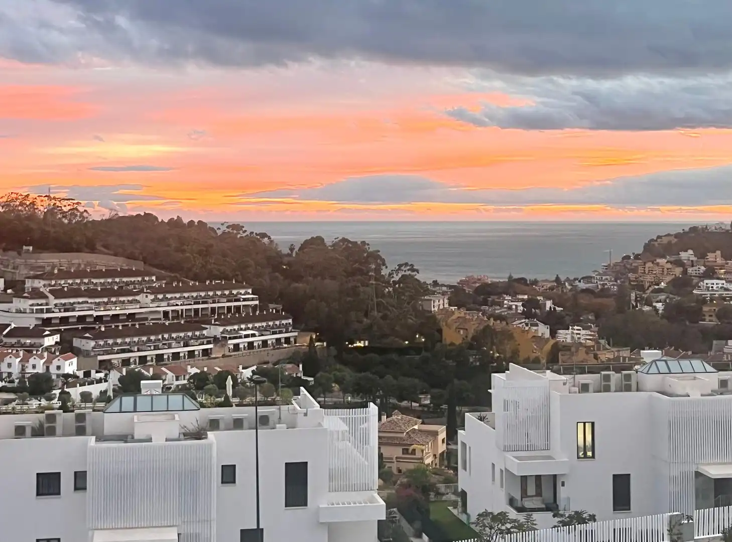Exterior view of Attic for sale in Málaga  with Air Conditioner, Terrace and Storage room