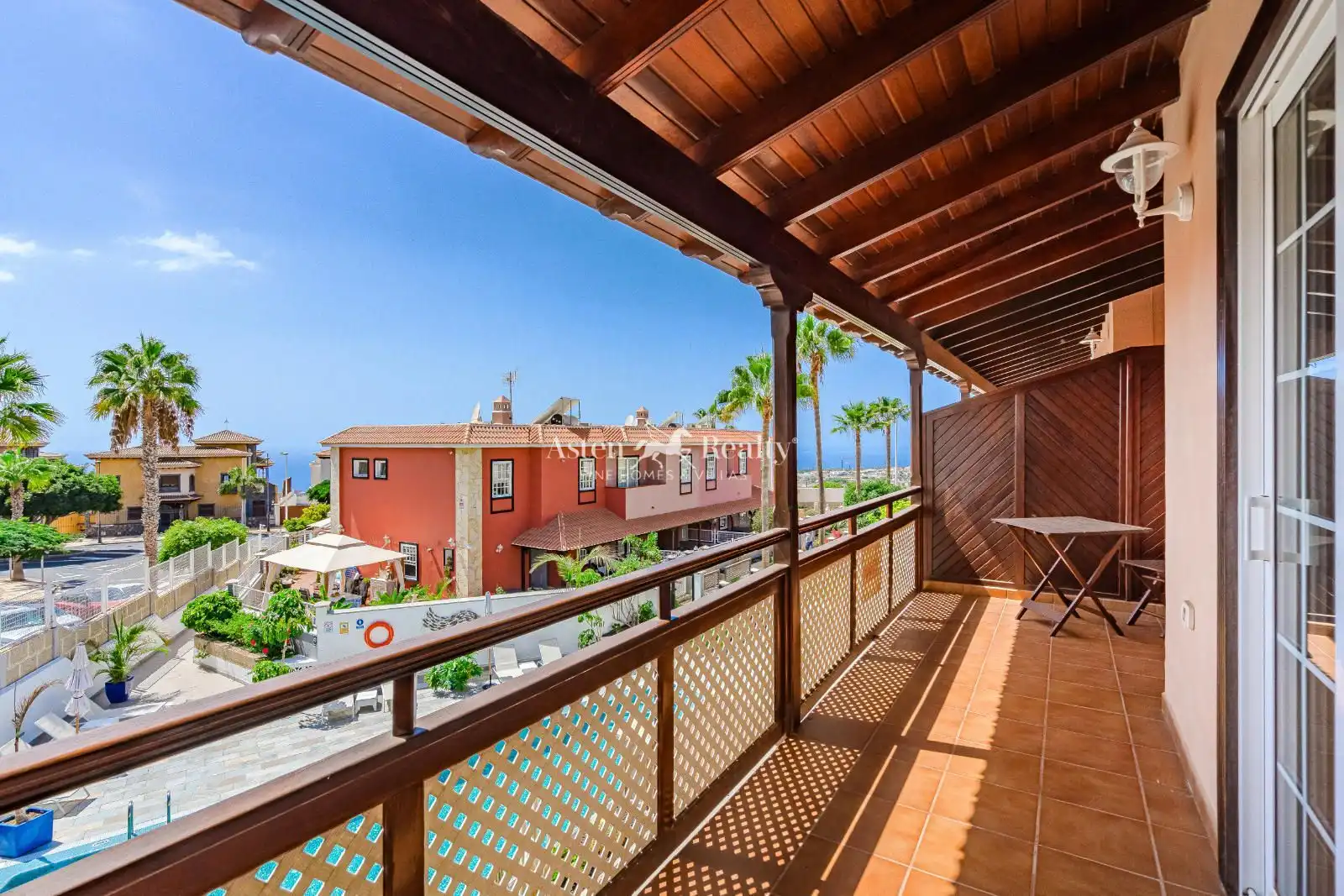 Terraced house with pool for sale in Casco Urbano, imagen 12