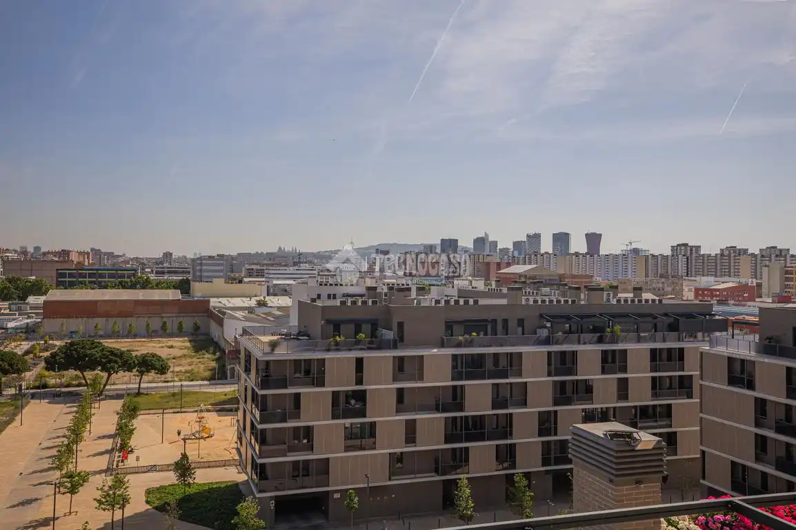 Terrassa de Pis en venda en L'Hospitalet de Llobregat amb Traster i Balcó