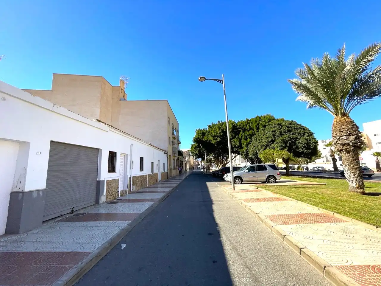 Exterior view of Flat for sale in Roquetas de Mar