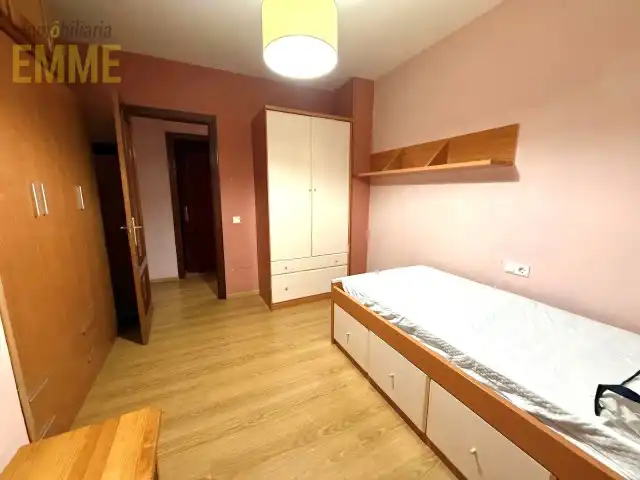 Habitación de Piso en venta en Ronda con Amueblado