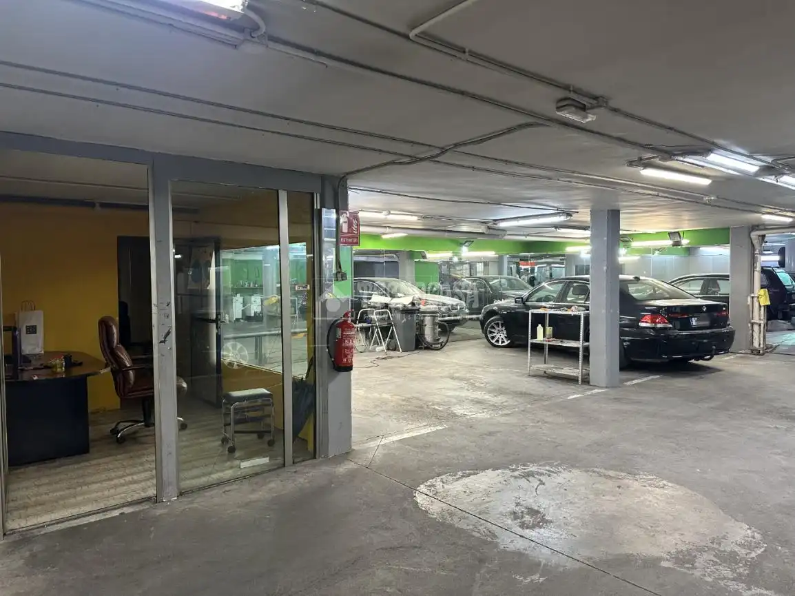 Local comercial en venda a Av. de los Derechos Humanos, imagen 6