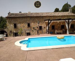 Piscina de Casa o xalet en venda en Torre del Campo amb Calefacció, Terrassa i Traster