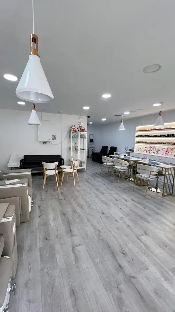 Local en venda a Carrer de Pi i Gibert, Llefià