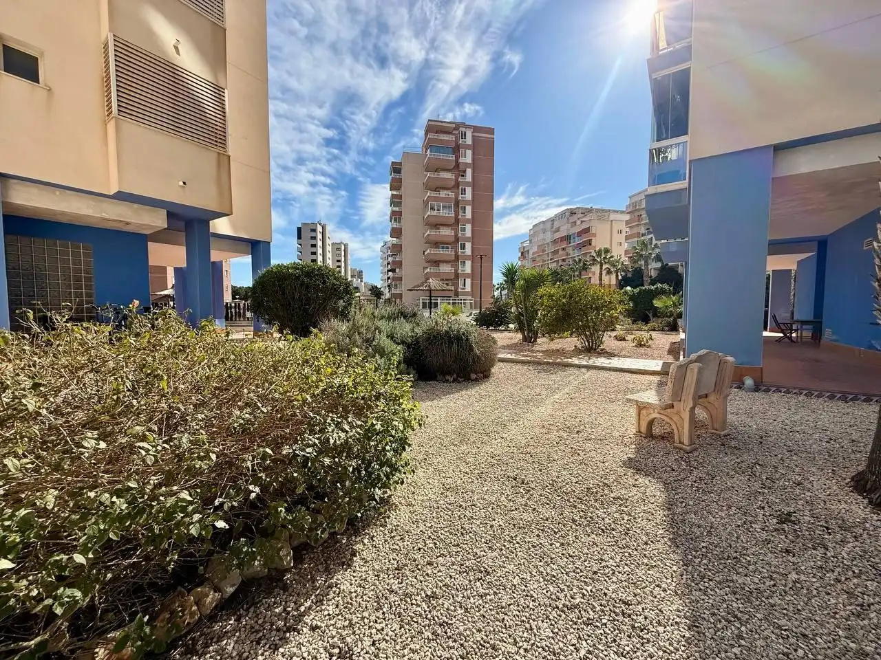 Vista exterior de Apartamento en venta en Guardamar del Segura con Aire acondicionado, Jardín privado y Terraza