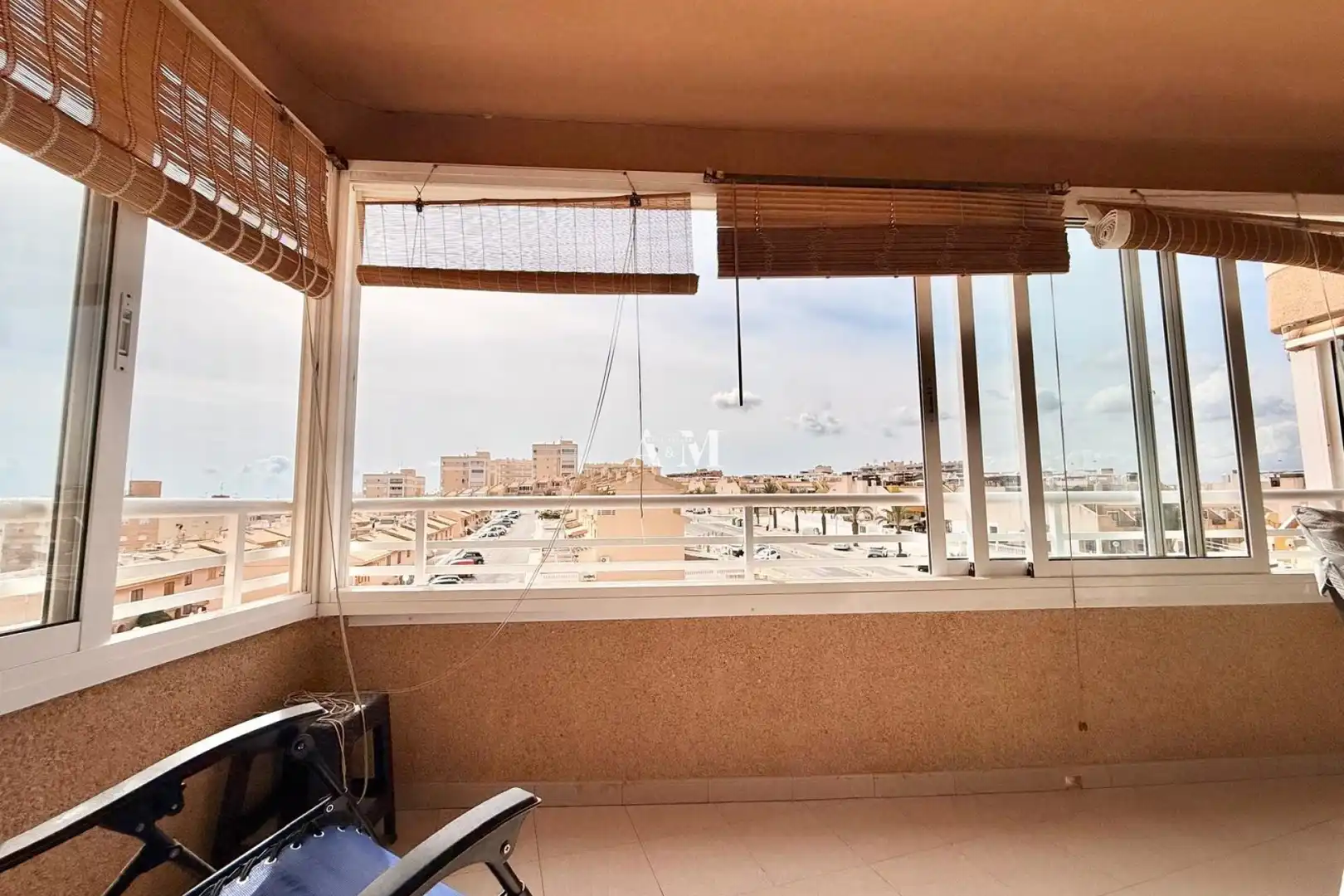 Flat with pool to rent in Los Arenales del Sol, imagen 17