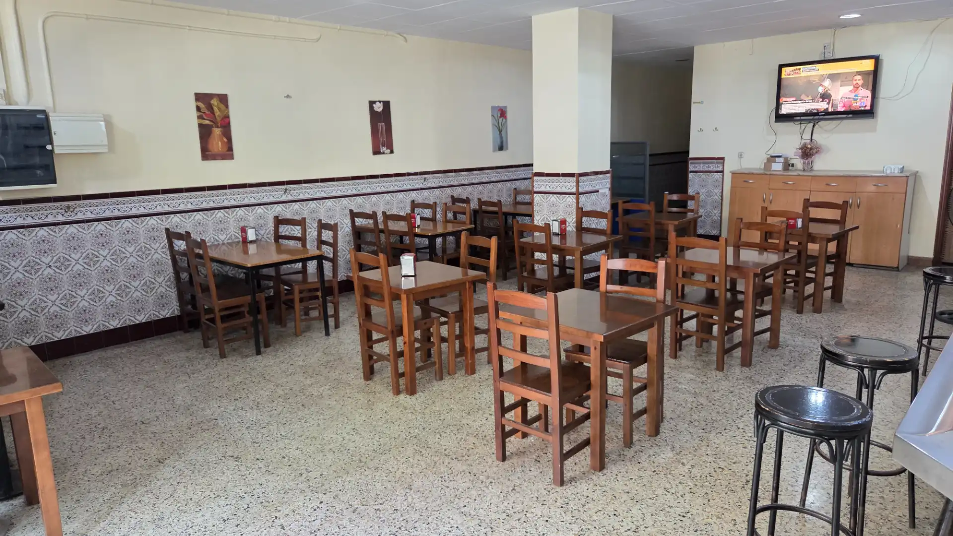 Local en venta en Sant Boi de Llobregat con Aire acondicionado, Calefacción y Terraza