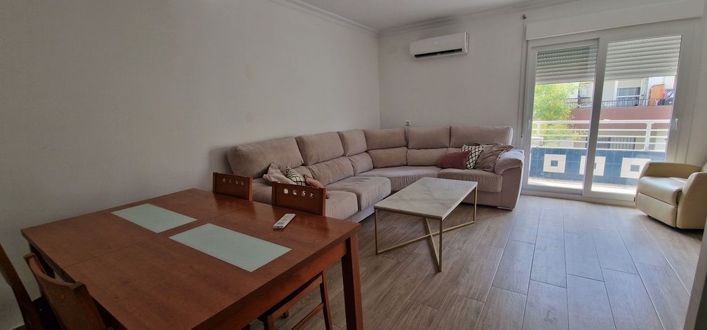 Living room of Flat for sale in Isla Cristina  with Air Conditioner, Furnished and Oven