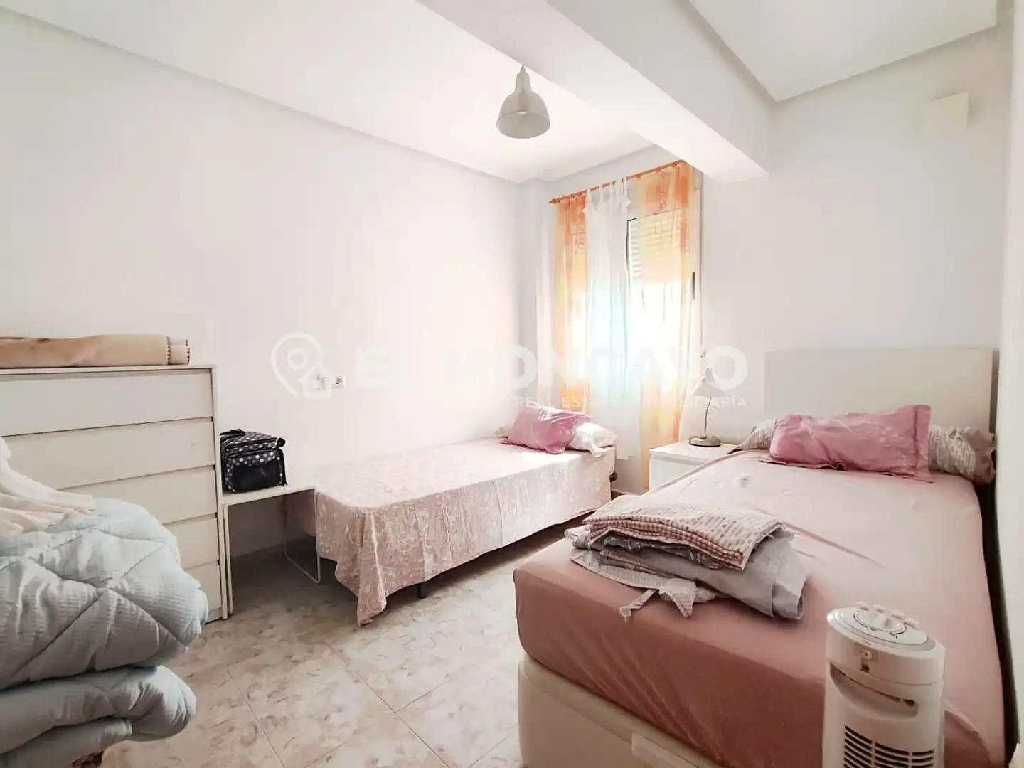 Habitación de Apartamento en venta en Guardamar del Segura con Aire acondicionado, Calefacción y Terraza