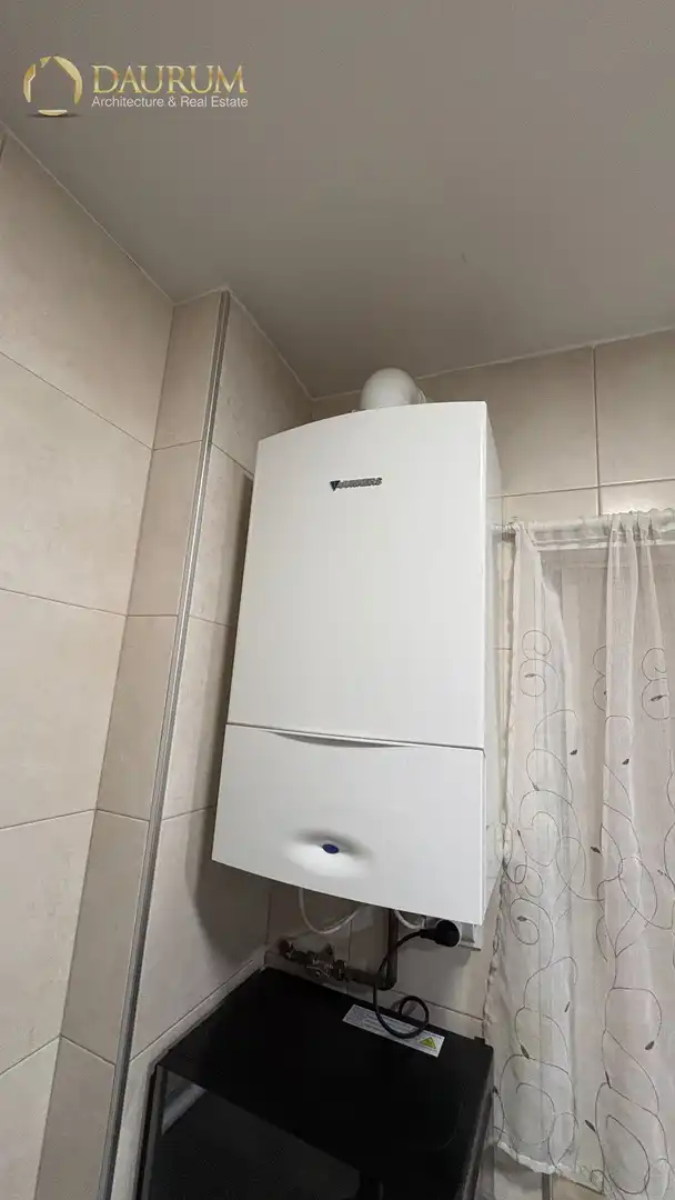 Bathroom of Flat for sale in San Fernando de Henares  with Heating