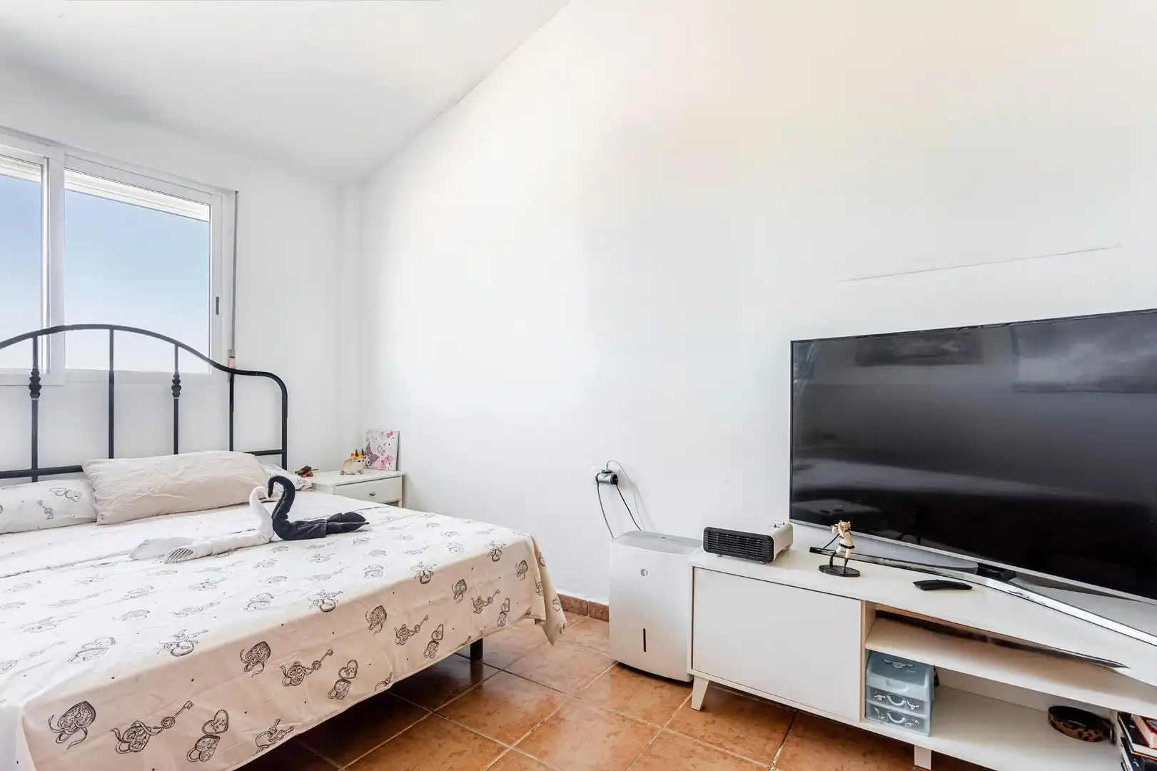 Habitación de Casa o chalet en venta en Chiva con Terraza y Piscina comunitaria