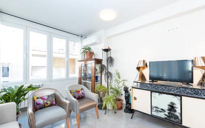 Living room of Flat to rent in  Granada Capital  with Air Conditioner